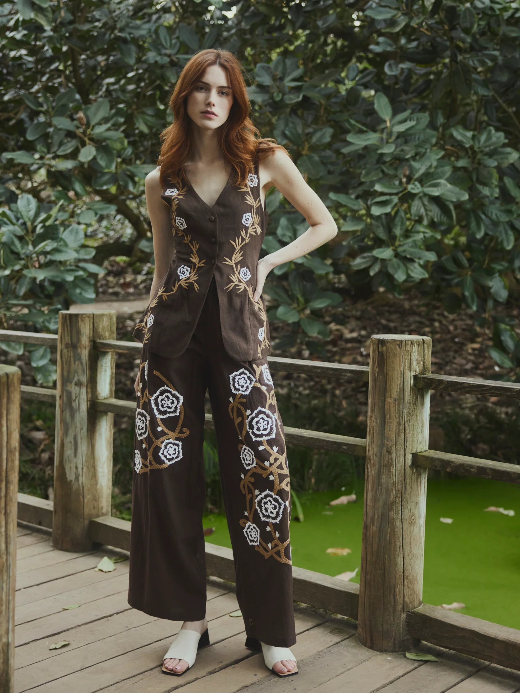 Nina Pant - Image 5